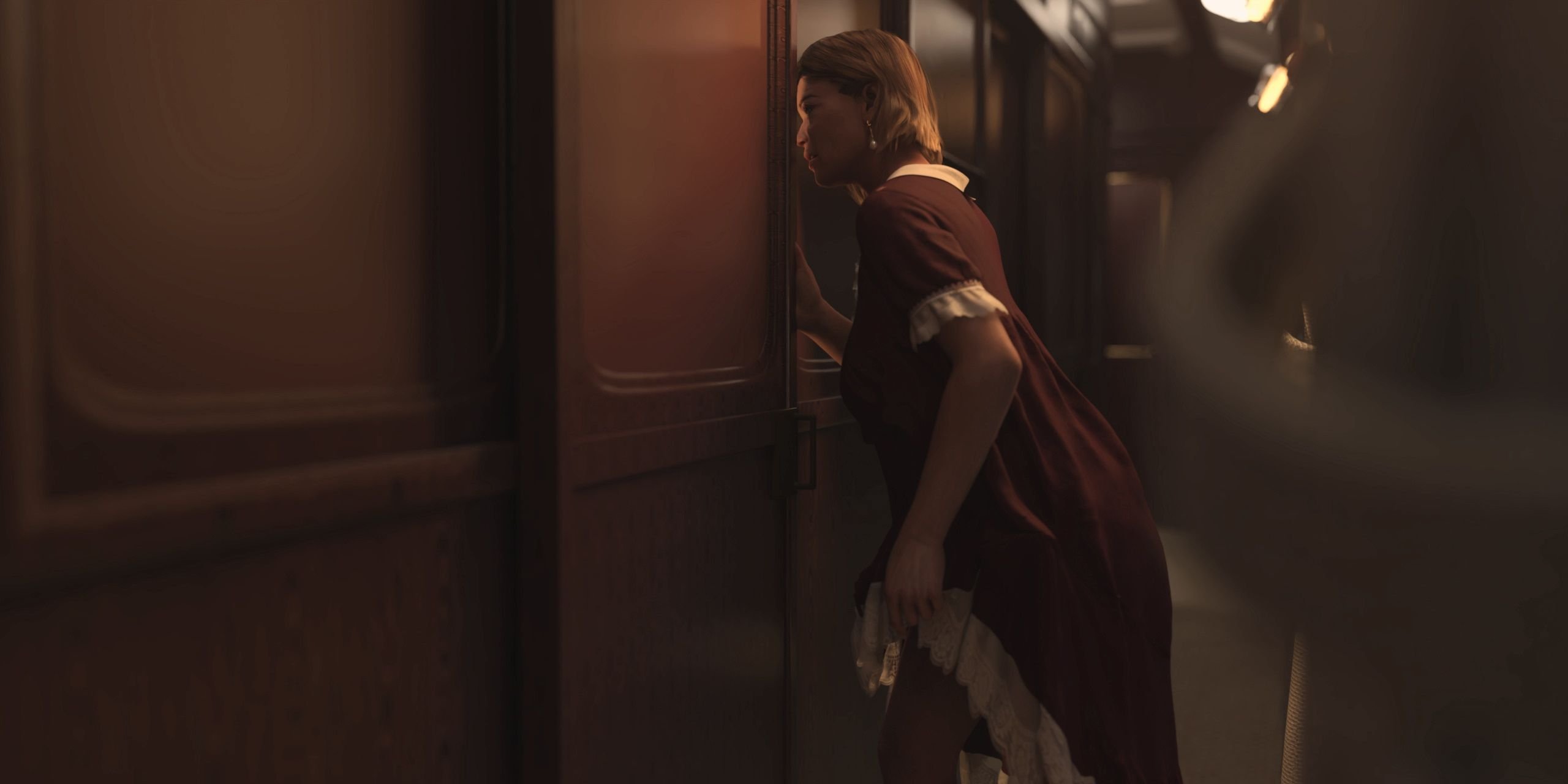 Strange Noises On A Train - Chapter 1