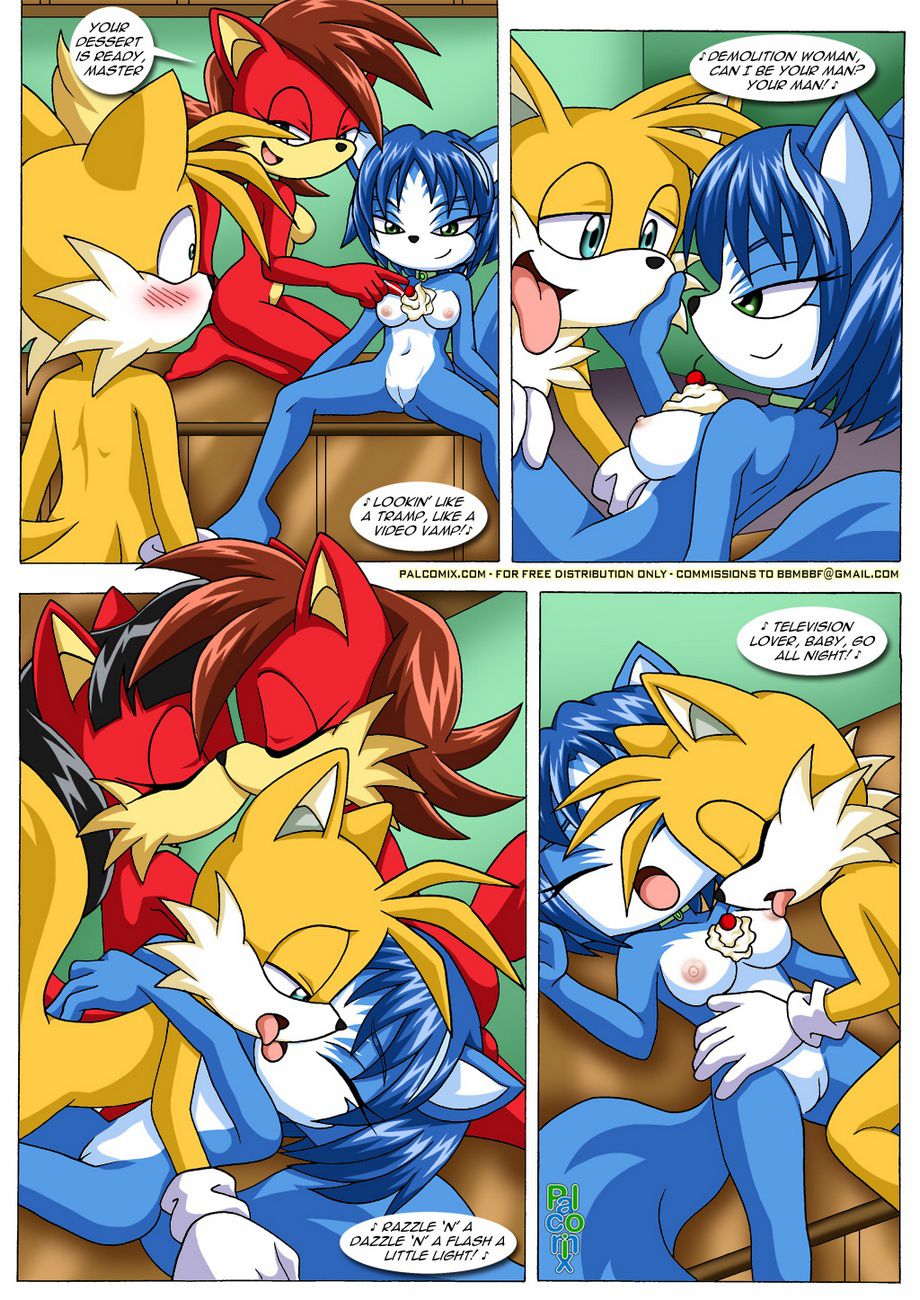 FoXXXes (1-2) - Chapter 1